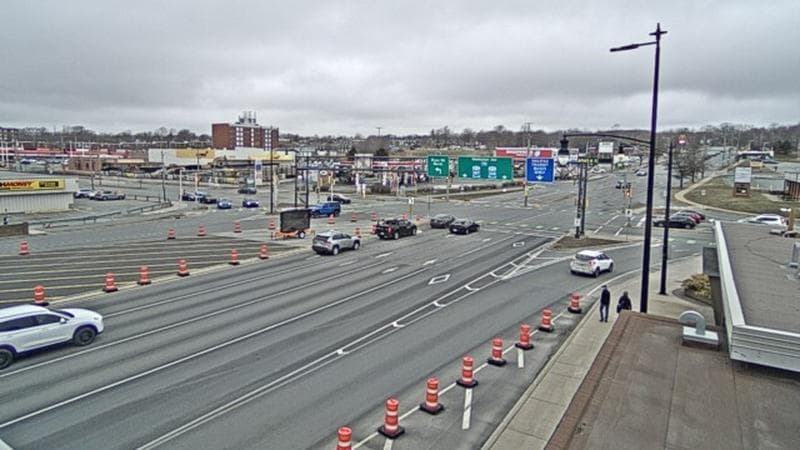 Macdonald Bridge - Halifax bound