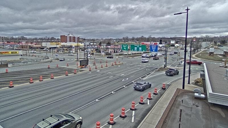 Macdonald Bridge - Halifax bound