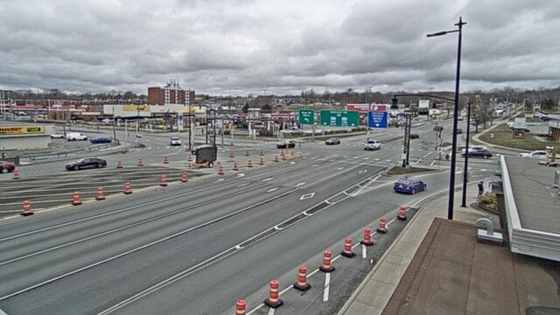 Macdonald Bridge - Halifax bound