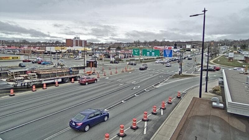 Macdonald Bridge - Halifax bound