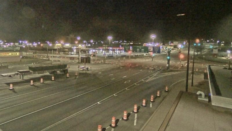 Macdonald Bridge - Halifax bound