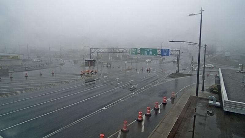 Macdonald Bridge - Halifax bound