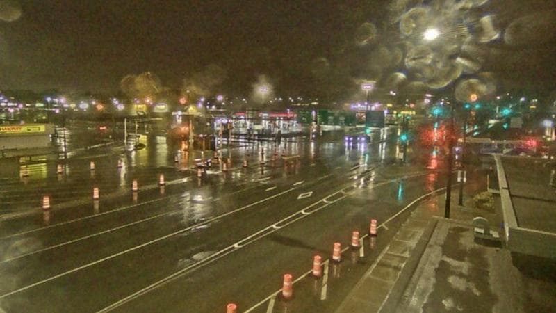 Macdonald Bridge - Halifax bound