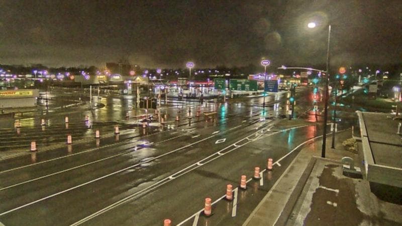 Macdonald Bridge - Halifax bound