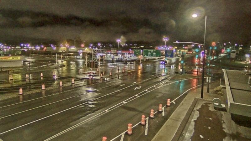 Macdonald Bridge - Halifax bound