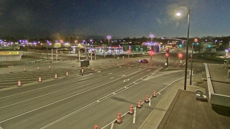 Macdonald Bridge - Halifax bound