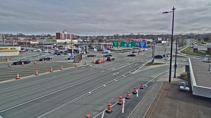Macdonald Bridge - Halifax bound