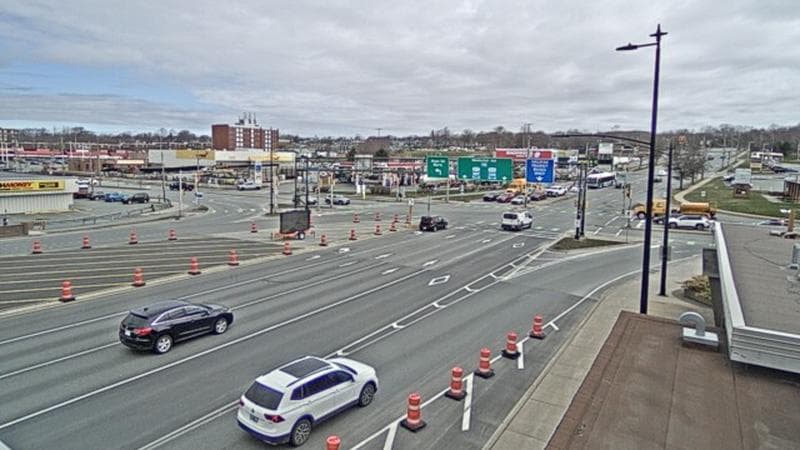 Macdonald Bridge - Halifax bound