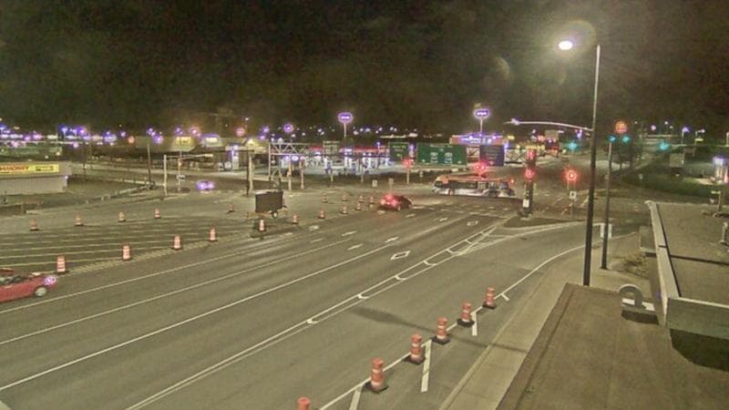 Macdonald Bridge - Halifax bound