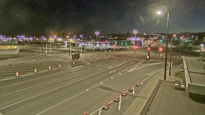 Macdonald Bridge - Halifax bound