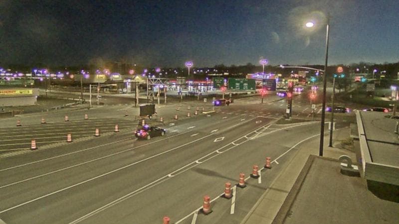 Macdonald Bridge - Halifax bound
