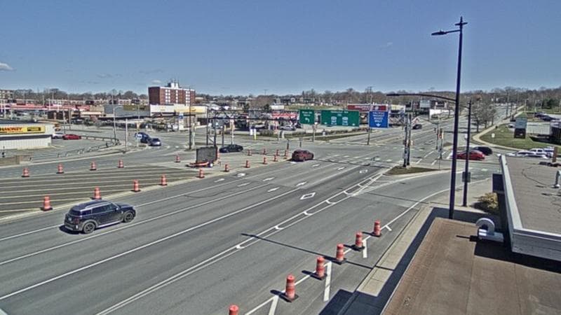 Macdonald Bridge - Halifax bound