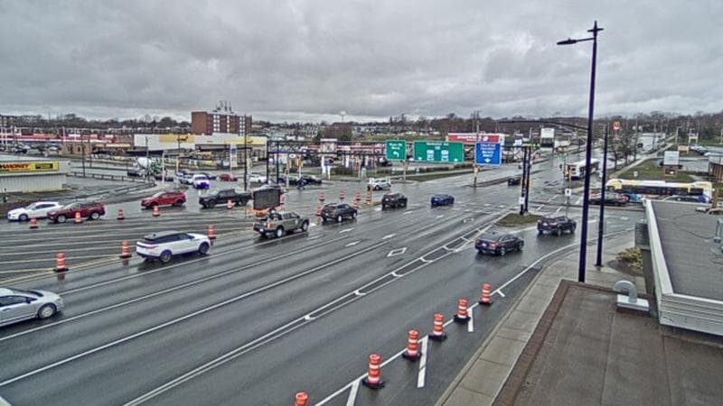 Macdonald Bridge - Halifax bound