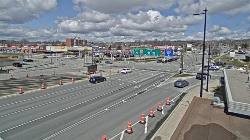 Macdonald Bridge - Halifax bound