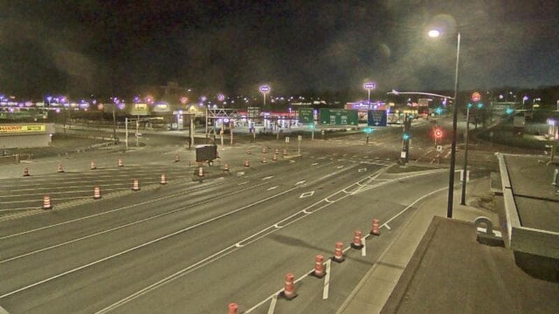 Macdonald Bridge - Halifax bound