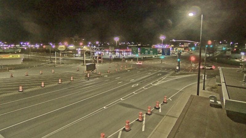 Macdonald Bridge - Halifax bound