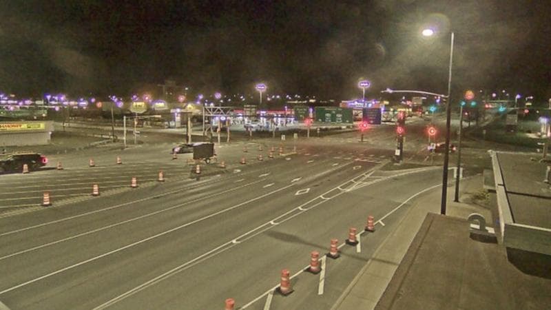 Macdonald Bridge - Halifax bound