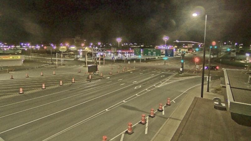 Macdonald Bridge - Halifax bound