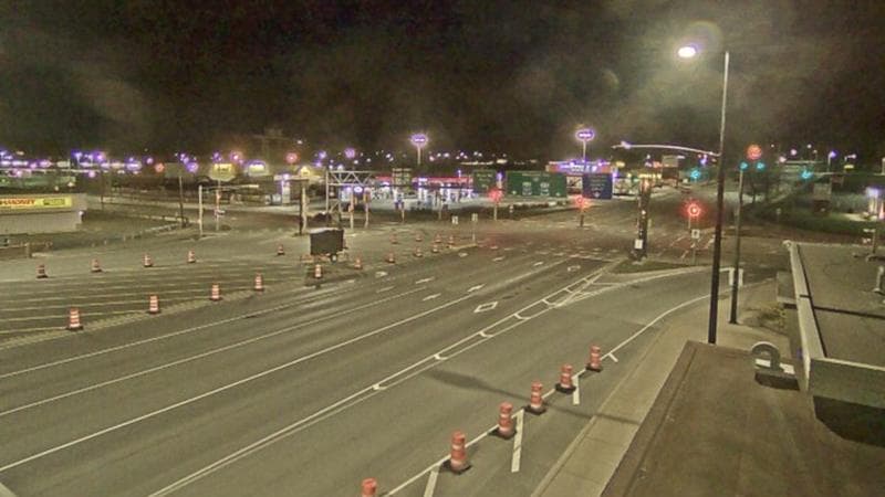 Macdonald Bridge - Halifax bound