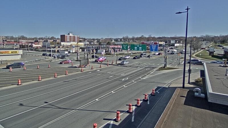 Macdonald Bridge - Halifax bound