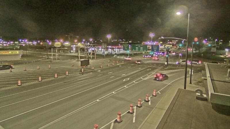 Macdonald Bridge - Halifax bound