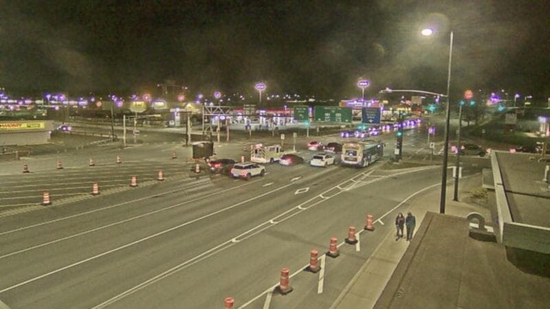 Macdonald Bridge - Halifax bound