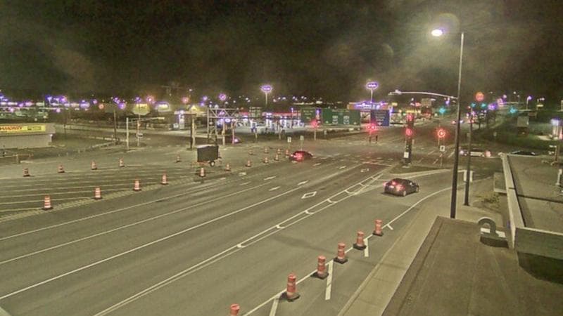 Macdonald Bridge - Halifax bound