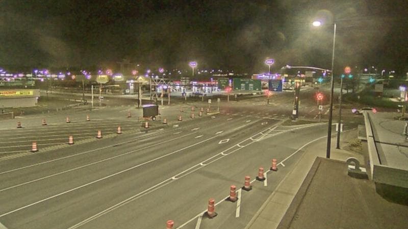 Macdonald Bridge - Halifax bound