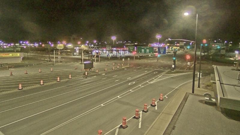 Macdonald Bridge - Halifax bound