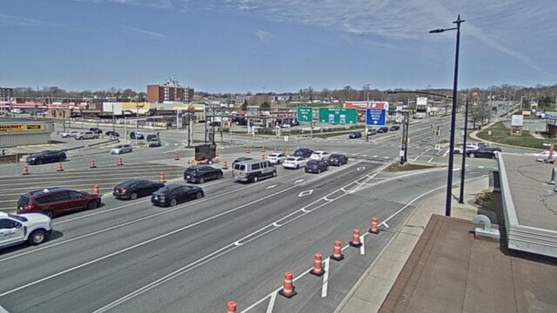 Macdonald Bridge - Halifax bound