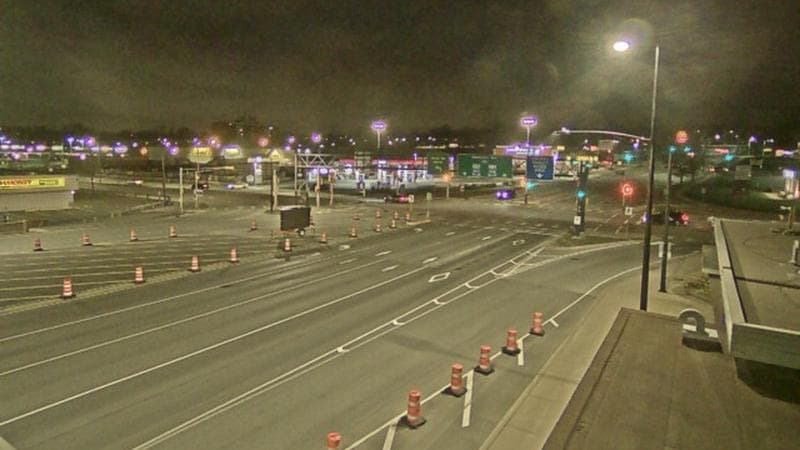 Macdonald Bridge - Halifax bound