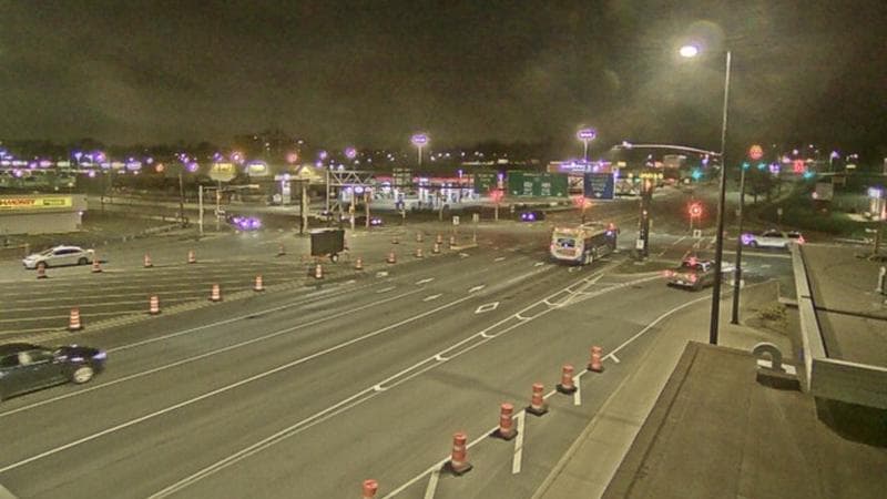 Macdonald Bridge - Halifax bound