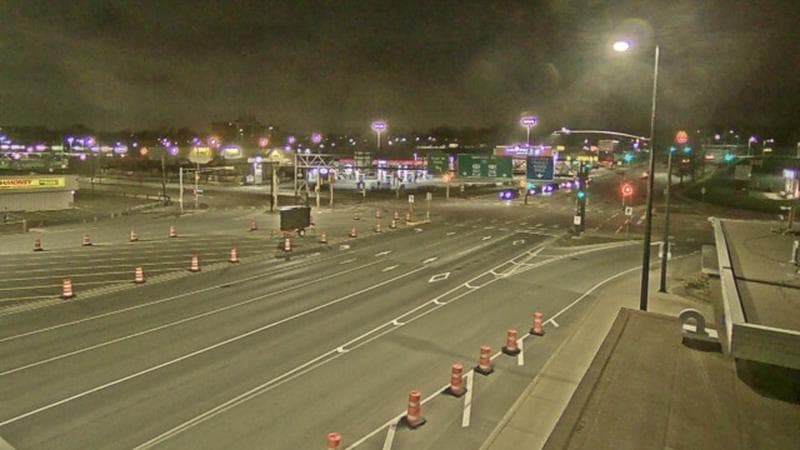 Macdonald Bridge - Halifax bound