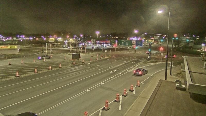 Macdonald Bridge - Halifax bound