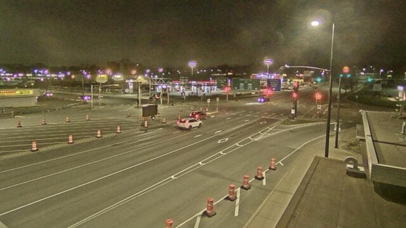 Macdonald Bridge - Halifax bound