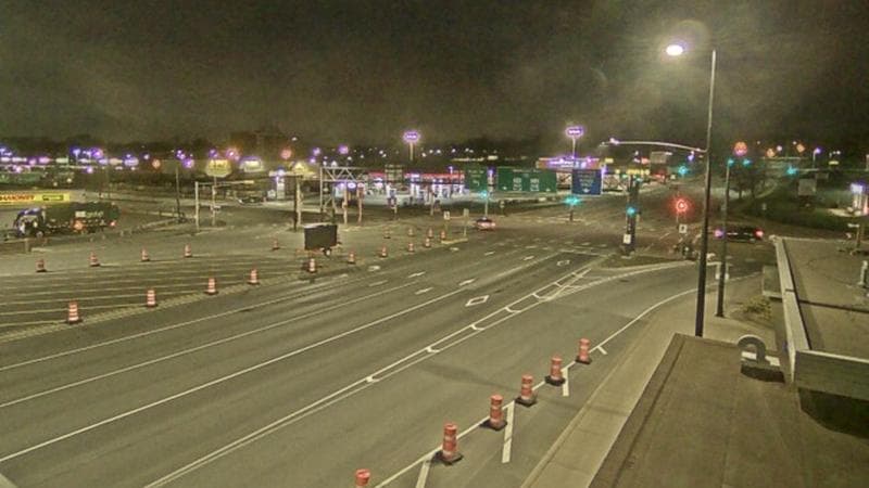 Macdonald Bridge - Halifax bound