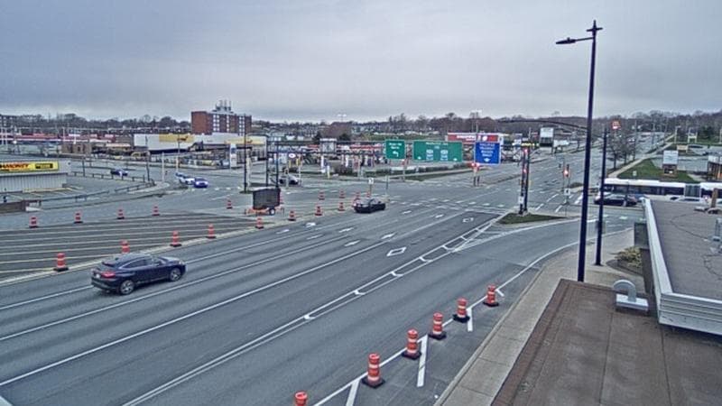 Macdonald Bridge - Halifax bound