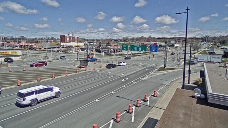 Macdonald Bridge - Halifax bound