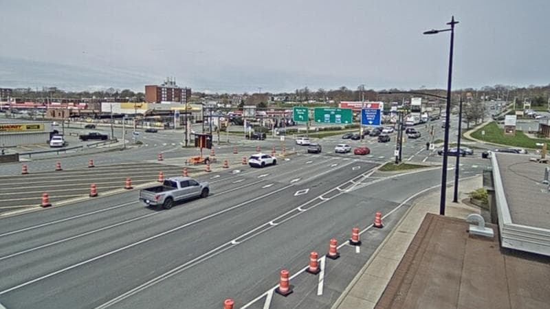 Macdonald Bridge - Halifax bound