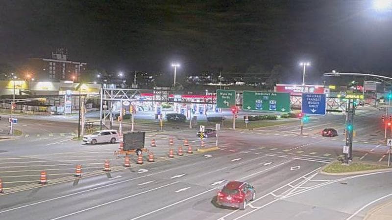Macdonald Bridge - Halifax bound