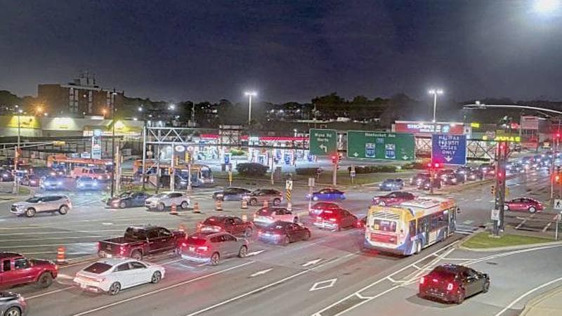 Macdonald Bridge - Halifax bound