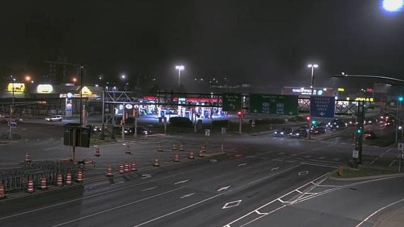 Macdonald Bridge - Halifax bound