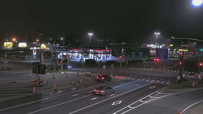 Macdonald Bridge - Halifax bound