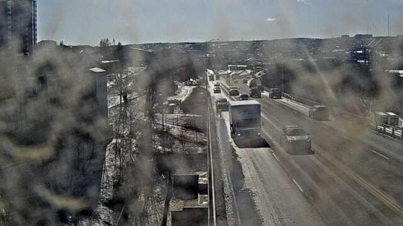 MacKay Bridge - Dartmouth bound