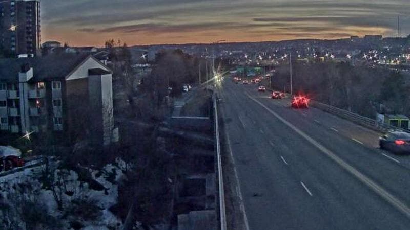 MacKay Bridge - Dartmouth bound