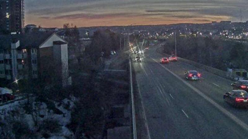 MacKay Bridge - Dartmouth bound