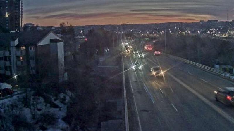 MacKay Bridge - Dartmouth bound