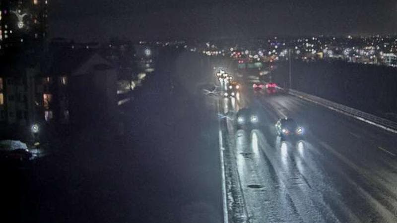 MacKay Bridge - Dartmouth bound