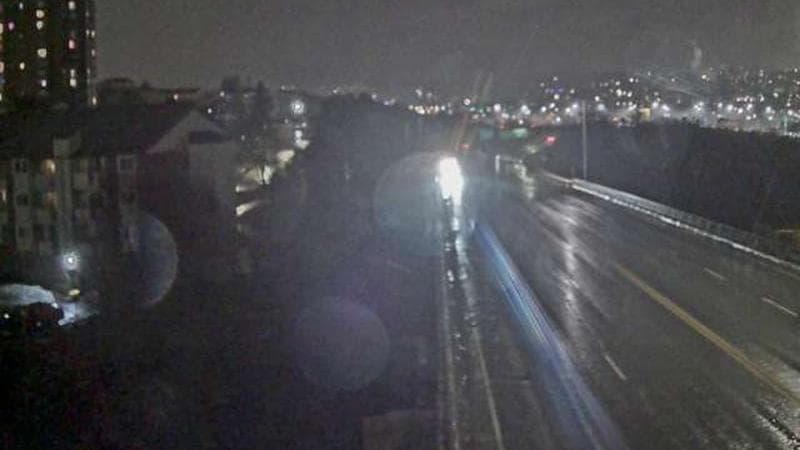 MacKay Bridge - Dartmouth bound