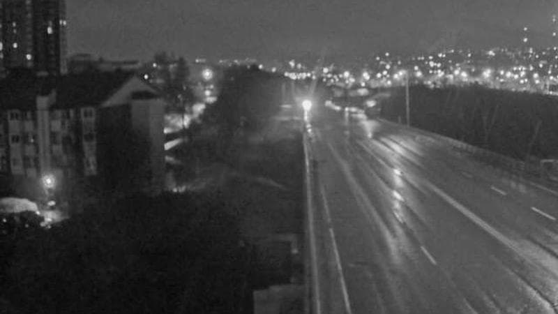 MacKay Bridge - Dartmouth bound